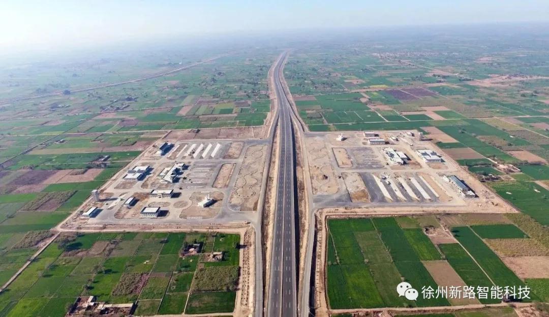 新路科技滑模機攻堅克難創(chuàng)佳績，中鐵二十局海外工程再獲好評！